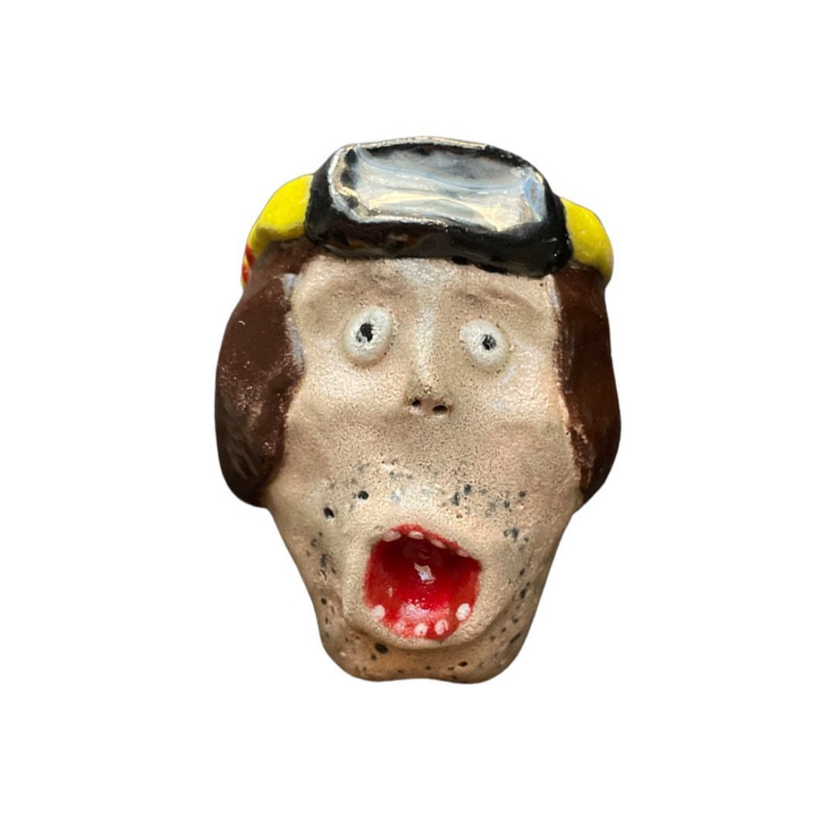 Ceramic head with goggles and screaming mouth